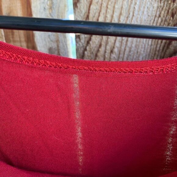 Short sleeve fitted top size small - Picture 3 of 6